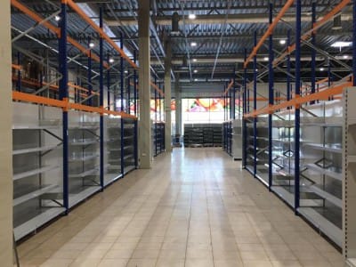 Integruota parduotuvių lentynų sistema „Vītoli“ 5